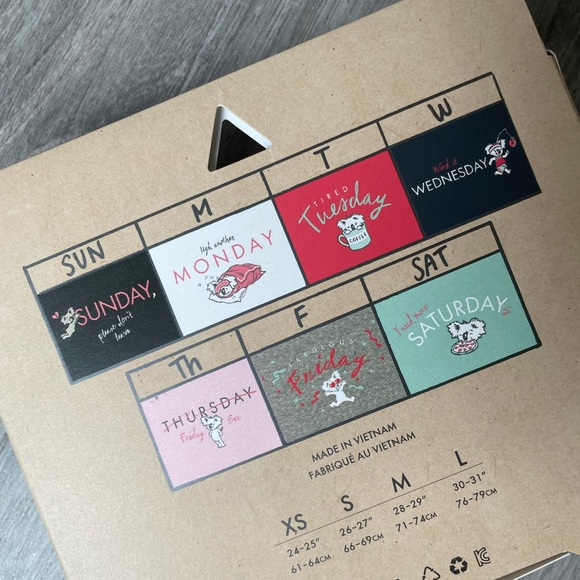 NWT Hollister Gilly Hicks Short Undie Weekday 7-Pack, Multicolour - Picture 5 of 6